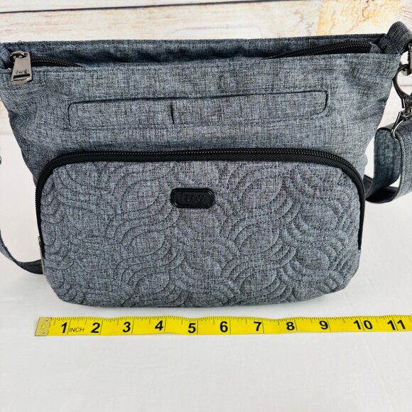 Lug Samba Quilted Gray Crossbody Textured Cloth Design - Picture 12 of 14